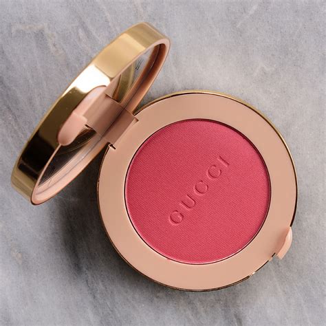 gucci blush 09